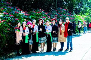  Hoa Trạng Nguyên nở rộ thu hút khách du lịch ở Xuân Sơn